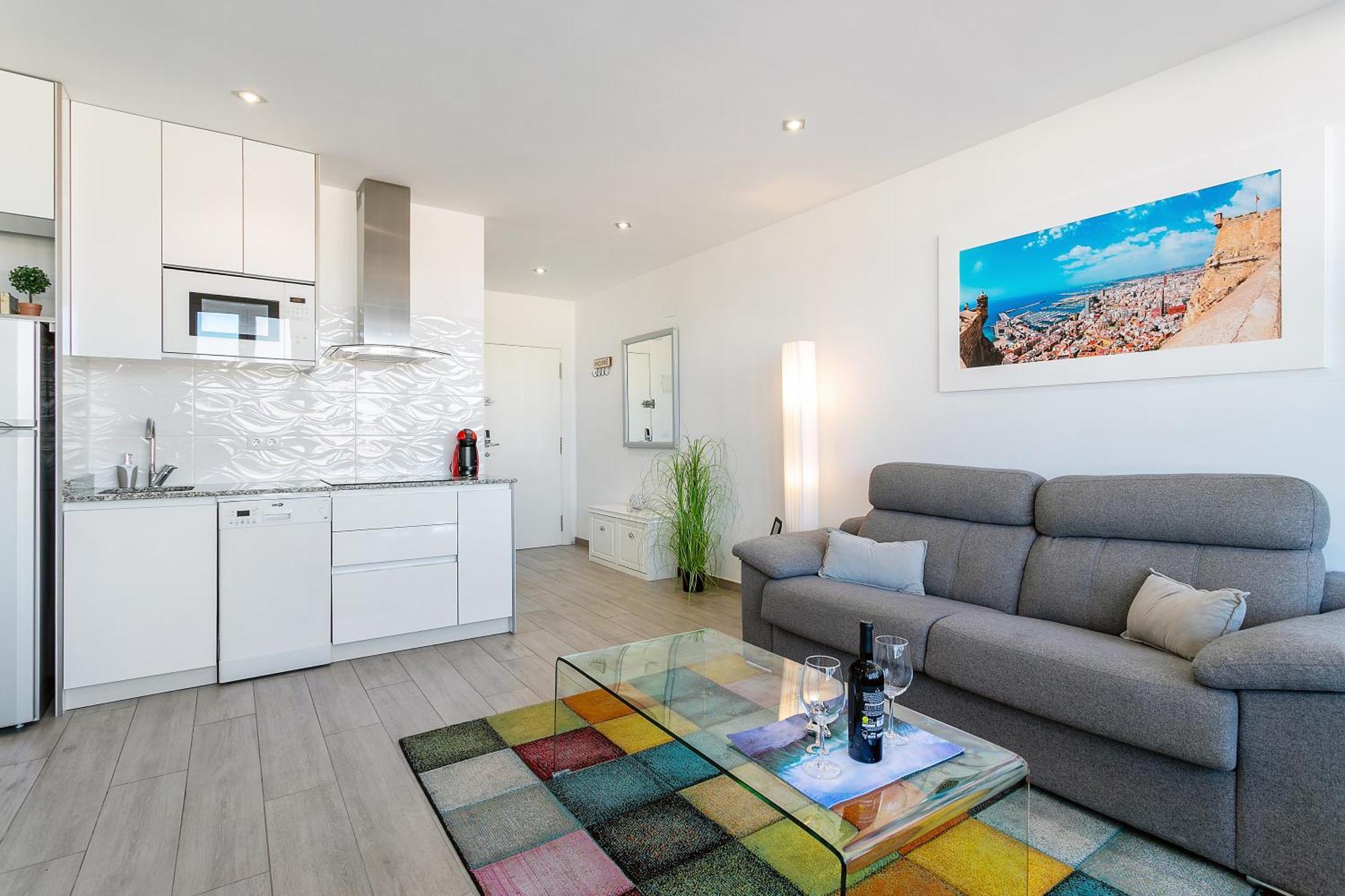 Sky Suites Аликанте Екстериор снимка