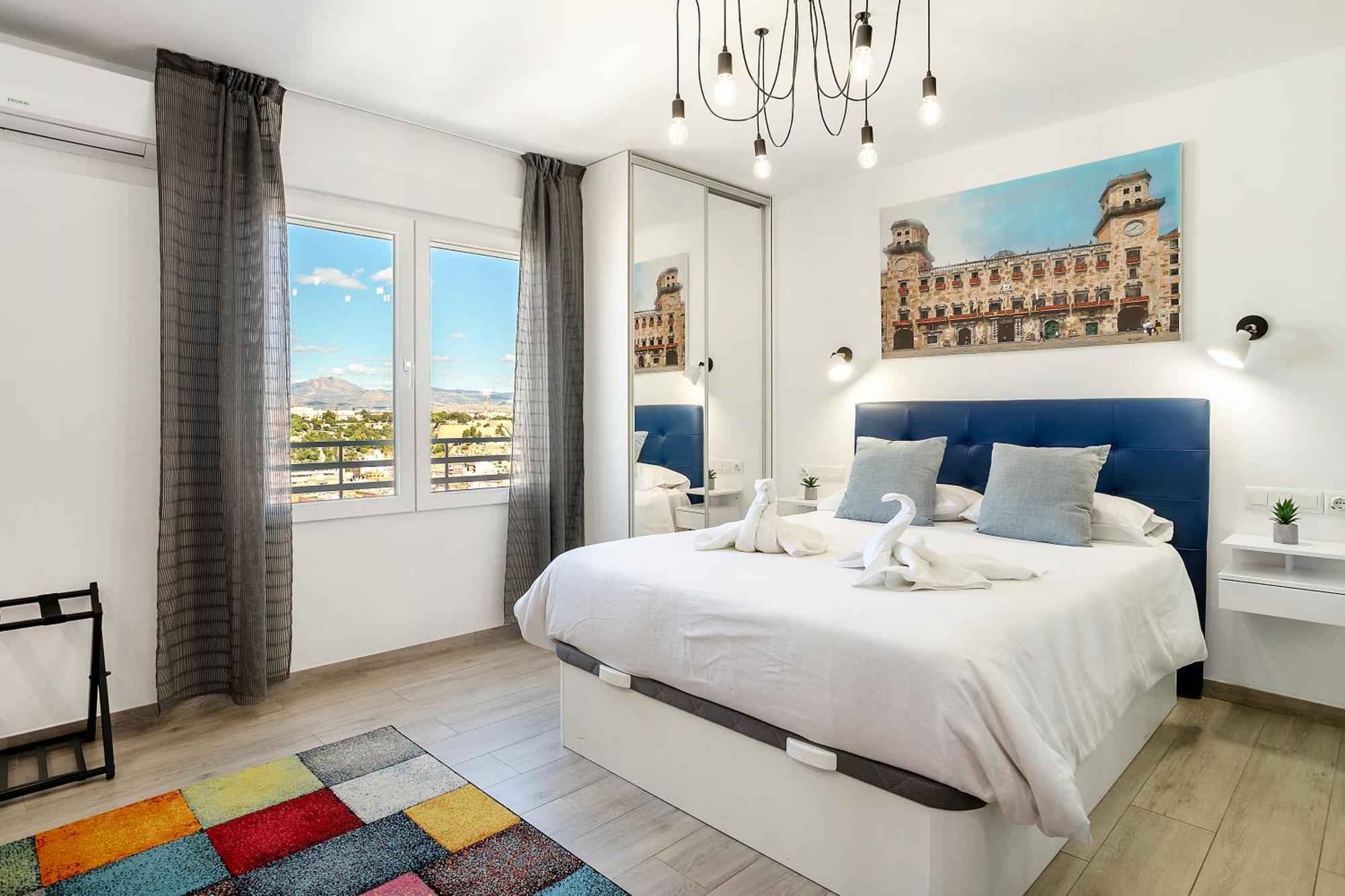 Sky Suites Аликанте Екстериор снимка