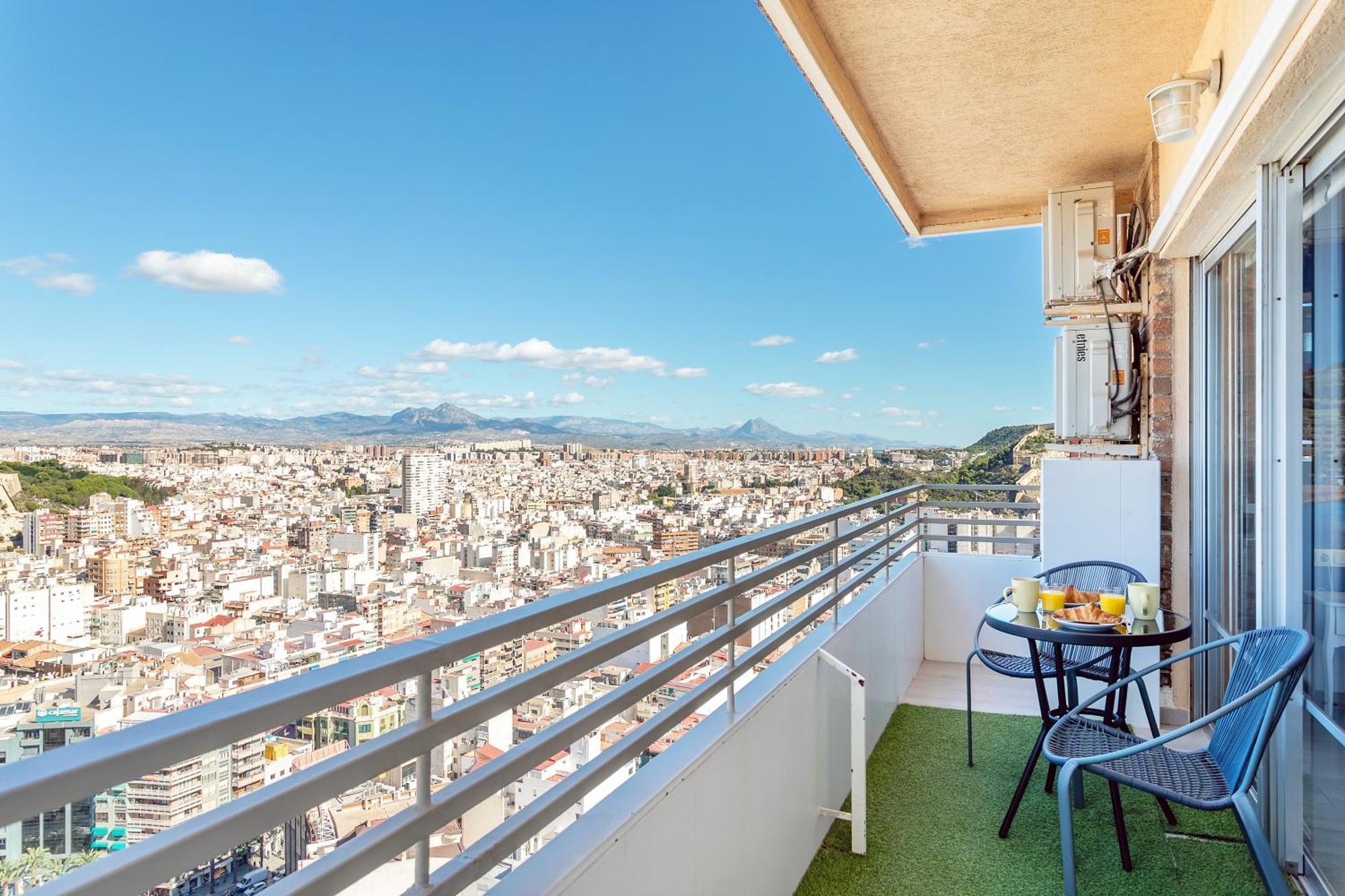 Sky Suites Аликанте Екстериор снимка