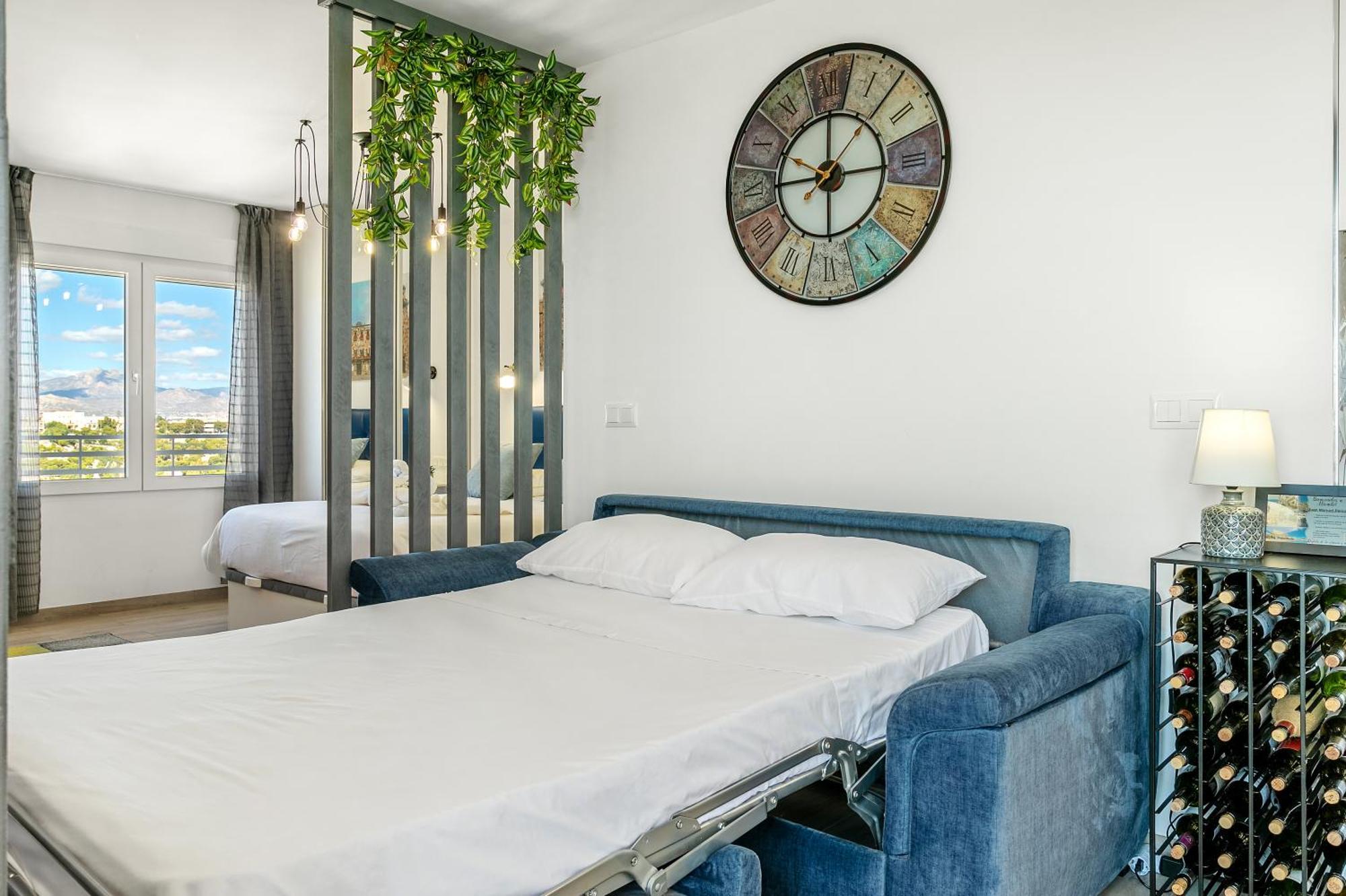Sky Suites Аликанте Екстериор снимка
