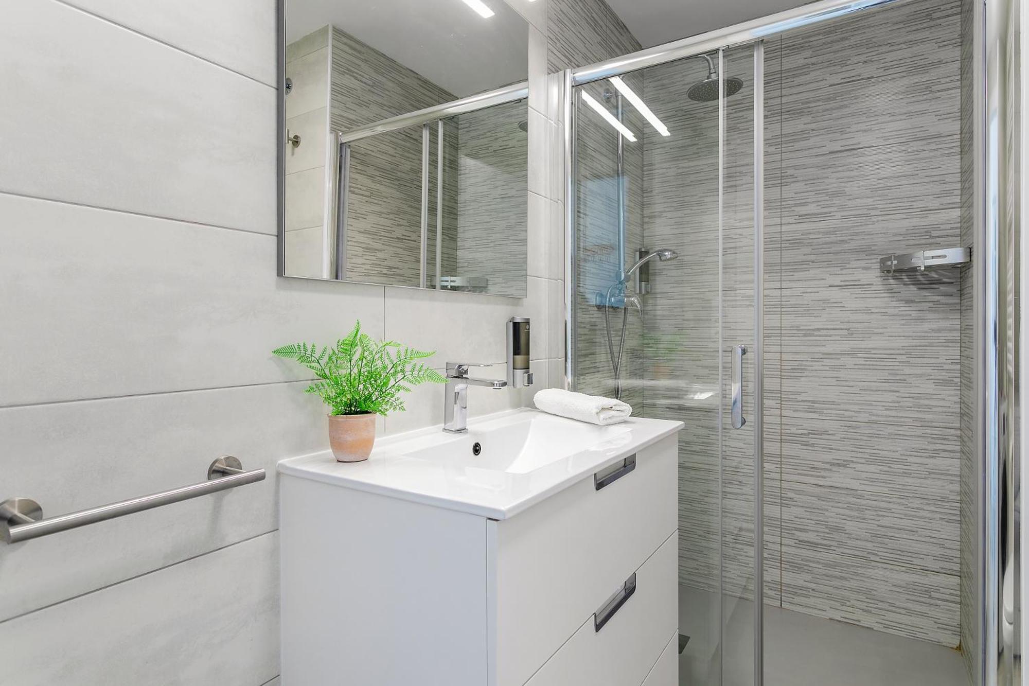 Sky Suites Аликанте Екстериор снимка